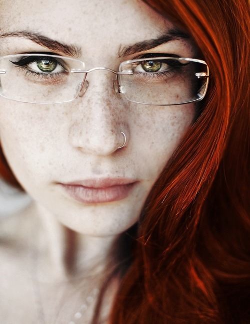 Tantriclens - Choices of a Female Photographer
