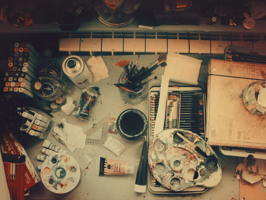 Half of the fun with traditional media&hellip; is making mess :D &hellip;Damn,