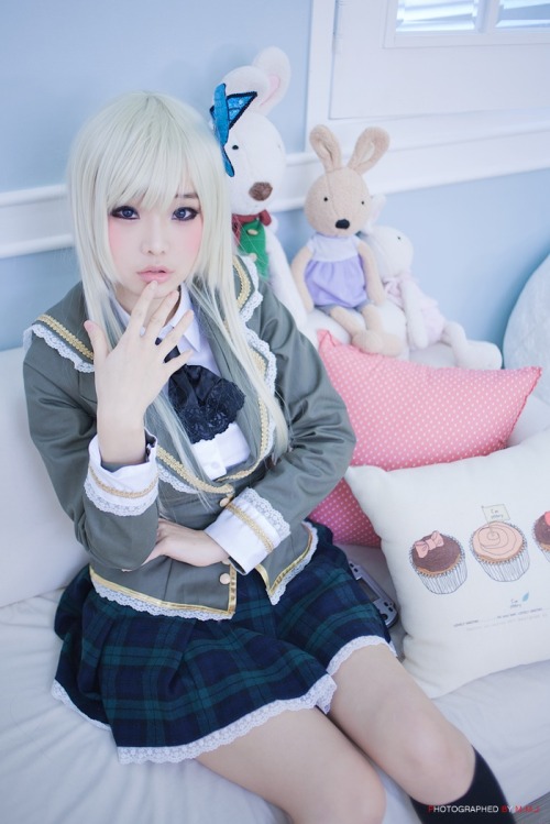 vandariwuuuuutcosplay:  Character: Kashiwazaki Sena Anime/Manga series: Boku wa Tomodachi ga Sukunai