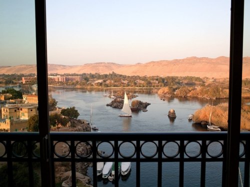 condenasttraveler:
“ Hot New Hotels of 2012 | Old Cataract Hotel, Aswan, Egypt
”
Gatwick Hotels - Heathrow Transfers