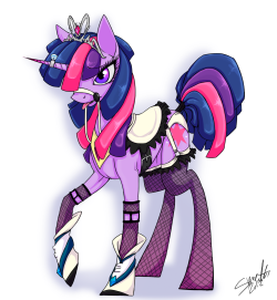 smutti:  Finally Finished my Twilight Sparkle image. Trying out some new shading techniques, thinner lineart, such things. Might aswell list what i was listening to;Nero - Crush on You [Original]Nero - Crush on You [Knife Party Remix]  !!!!