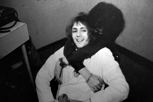 iminlovewithfreddiemercury:Freddie hugging Roger :)