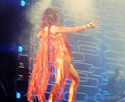 arthurdopramim:  Melanie Fronckowiak - Show em Brasília. 