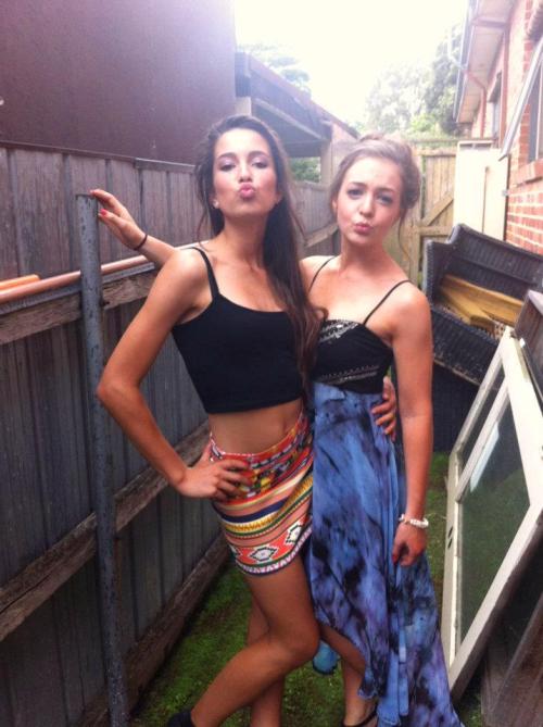trippy-hipst3r:  169% HIPSTER HERE! CLICK FOR AMAZING HIPSTER BLOG THAT WILL LIGHT UP YOUR DASH LIKE
