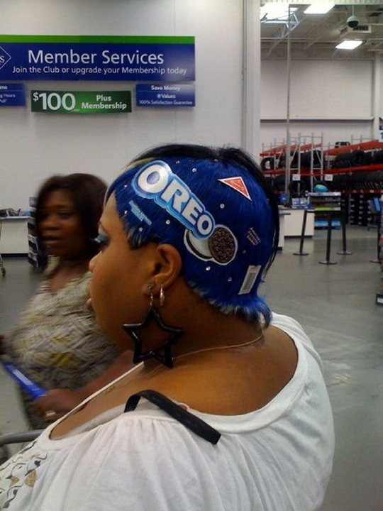 slavicinferno:  For some reason I really feel like some oreos right now…