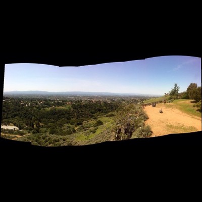 Made it to my second hill of the day. Eagle rock at Alum Rock Park overlooking San Jose. Feeling good. Found a good rhythm. About 7miles into my run with 7% battery left. About 6 or so miles home. #running #goinghardinthepaint #forestgump #weouthere...