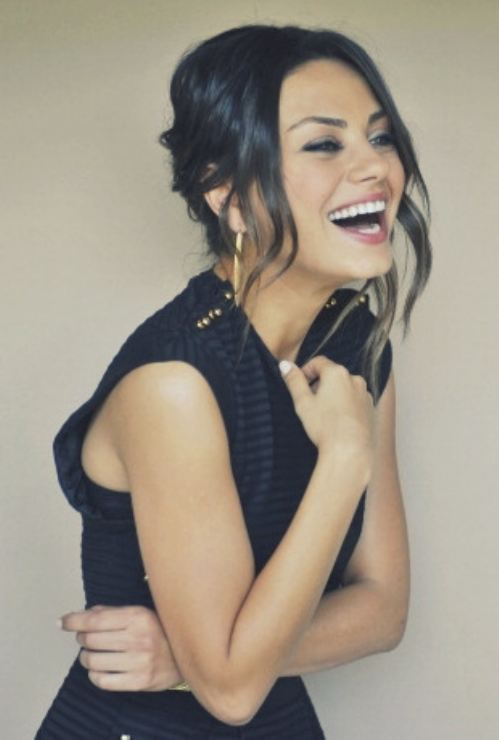 simplyfreshhh:  Rape me Mila &lt;3 