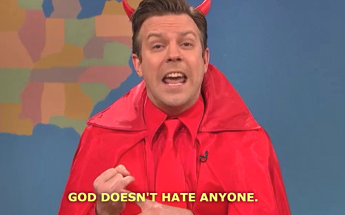 j-moriarty:liquid-thought: When a man dressed as Satan speaks more accurately about God than your pa