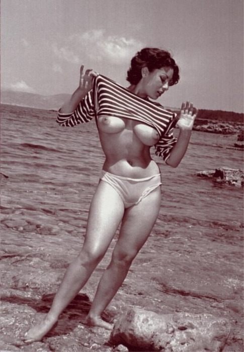 June Palmer, 1960s, 38-23-37