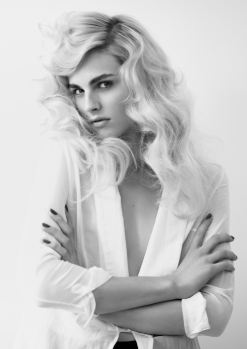 Porn katalepsja:  Andrej Pejic // Centrefold VII, photos