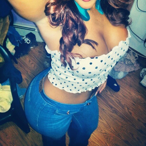 iluvcarmelcandy:  The outfit (Taken with instagram) 