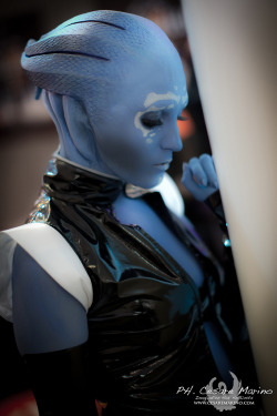 geekpinata:  Asari cosplay Model: Paoletta