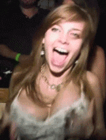 vanitygifs:  sexy gifs here!!(only 18 )