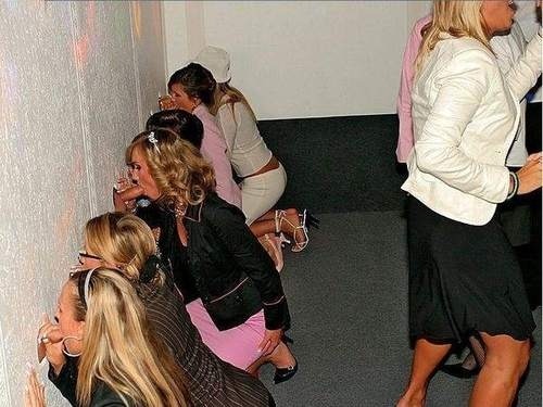 watchmygirl:  i’d love to get a group of guys together who like sharing their wives