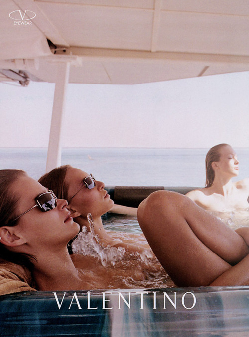 meiselmuse:  Carmen Kass,Liisa Winkler & Raquel Zimmermann / Valentino Spring Summer 2001 by Ste