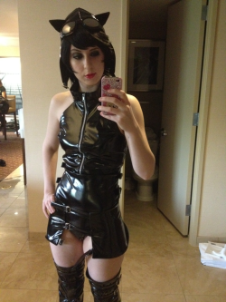 mizukilove:  Full body, minus my gloves. Hopefully I can get some better photos at some point. 