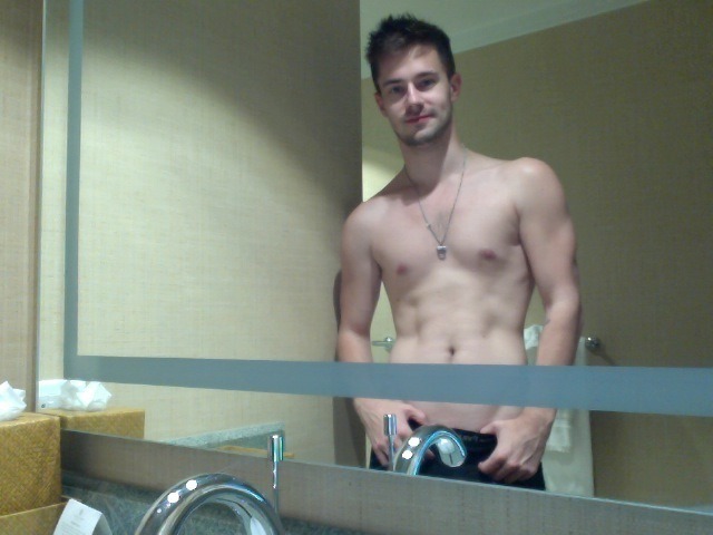 thechriscrocker:  showering off this jetlag. xo - chriscrocker