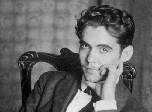 fuckyeahhistorycrushes:Federico del Sagrado Corazón de Jesús García Lorca, (1898-1936) was a Spanish