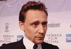 lokiartys-pomegrangles:  Yes. Fish face. His best face ever. Will always reblog fish face. 
