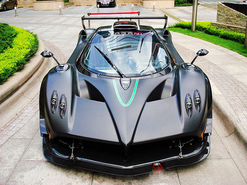 automotivated:  Pagani Zonda R (by Liam_shenzhen) 