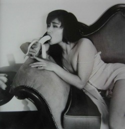 47000dreams:  ARAKI —- I HATE YOU! Tokyo Cube 7 by Nobuyoshi Araki, 1994