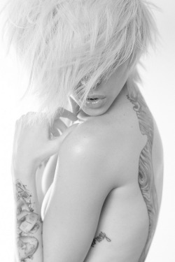 groovylab:  alysha nett on Flickr.  Alysha