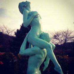 inappropriate-instagram:  Now this is art!