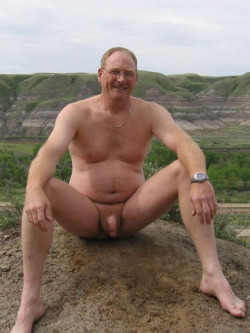 http://senioretgay2.tumblr.com/post/22182326151