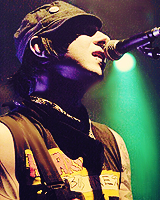 umadosedeavenged:  9 favorite pics: Zacky Vengeance - II 