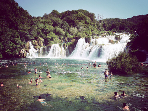 thesaltwaterroom:  Croatia 2008 by nodyne on Flickr.