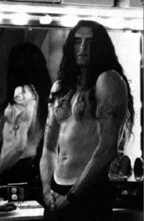 For Vampira