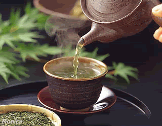 bvddhist: 16 HERBAL TEAS with Health facts to put on your grocery list 1.    Nettle Nettle is made with the leaves of stinging nettle, named for the tiny hairs on the fresh leaves which can sting the skin. Despite it’s rough exterior, nettle is one