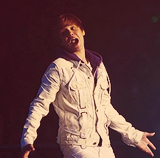 wakeupwithamnesias-deactivated2:  Justin Bieber - My World Tour (2010) 