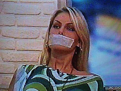 mymouthistaped: Ana Hickmann with her mouth taped on Brazilian TV. I wish more brazilian celebs do i