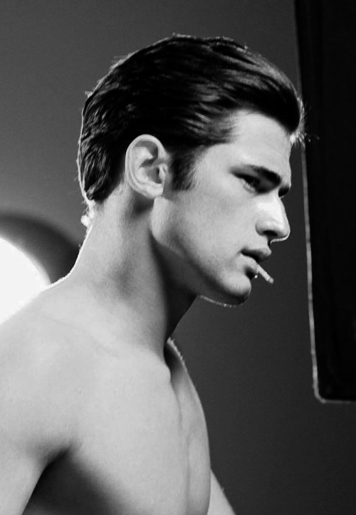 justdropithere: Sean O’Pry - Viktor&amp;Rolf Spicebomb Ad - Behind The Scenes