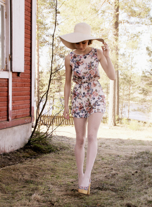 lookbookdotnu: Rust clears the air (by Petra Karlsson)