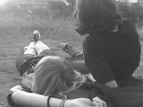 http://vida-poesia-crua.tumblr.com/post/22193559365