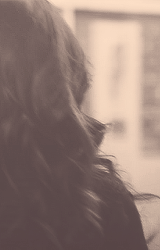 luzyhales-deactivated20130419:  aria montgomery + hairporn 