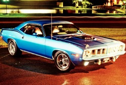 theoldiebutgoodie:  1971 Plymouth ‘Cuda.