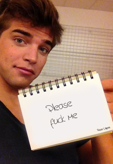 hotsouls:  River Viiperi,“Please fuck me” 
