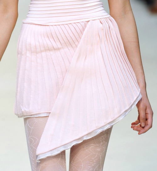 hautekills: Louise Goldin s/s 2010