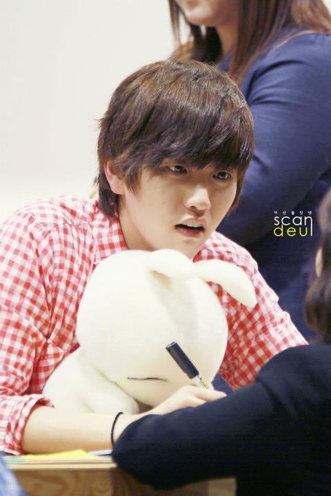 [FANPHOTOS][36P] 120429 #B1A4-Sweet pink mainvo Junghwan at ‘IGNITION’ #9 Fansign