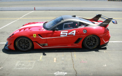 onlysupercars:  Day of Ferrari