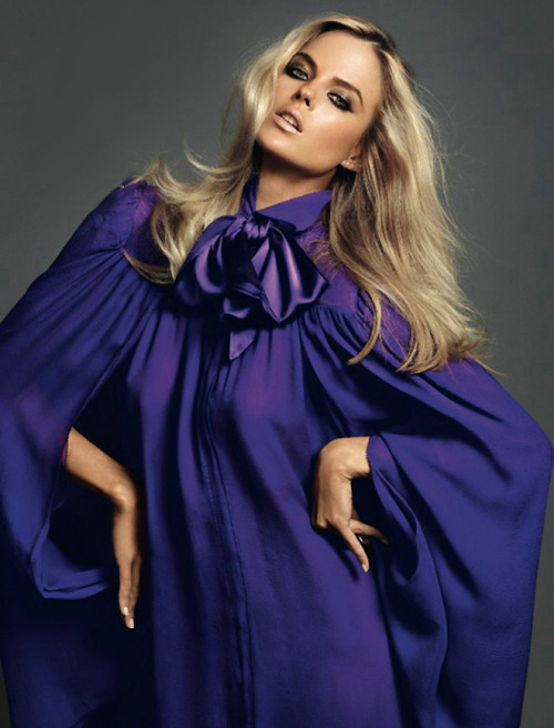 Shannan Click by David Roemer for Vogue Latinoamérica (July 2010) Editorial: Sensual