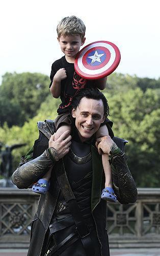 dianaguilera:  :3  Oh god &lt;3 this just set my womanliness aflame.
