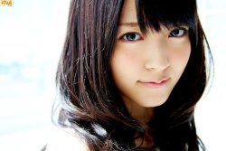 i4:  鈴木愛理