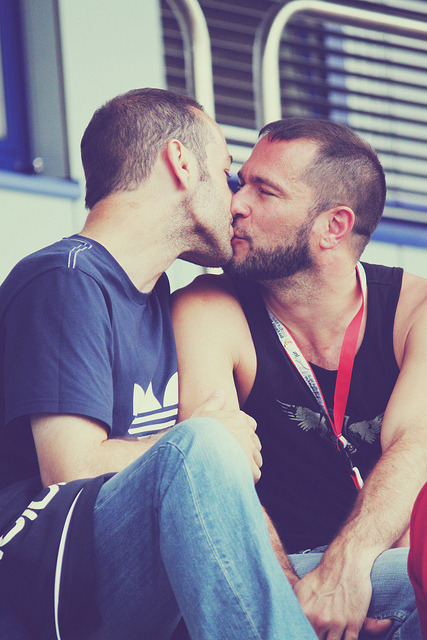 fuckyeahdudeskissing:  Fuck Yeah Dudes Kissing. A place to see men kiss on Tumblr. Submit a kiss.