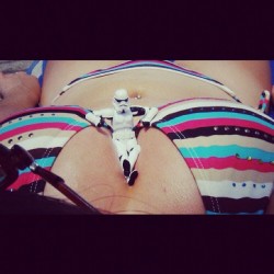 donhakidponzonha:  I ❤ this pic #starwars #girls #stormtrooper (Taken with instagram) 