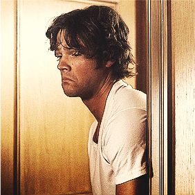 pettalsaroundtherose:  Sam Winchester 