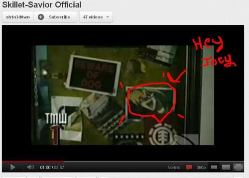 lacex-foxypowow:  yaminexus:  mag-has-yaoi:  So watching the music video to Skillet’s Savior…look who makes a secret cameo~   I like how it says “BEWARE OF DOG” next to it  THAT IS AMAZING!!!!! 